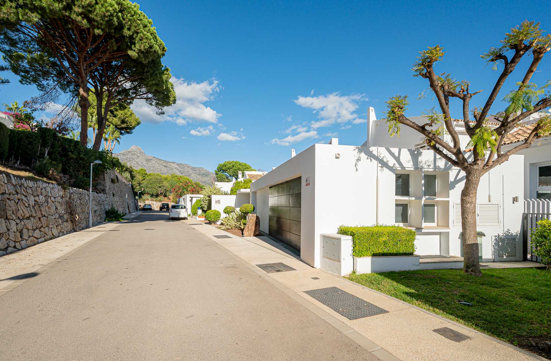 Несколько домов в Marbella, Andalucía 12610978