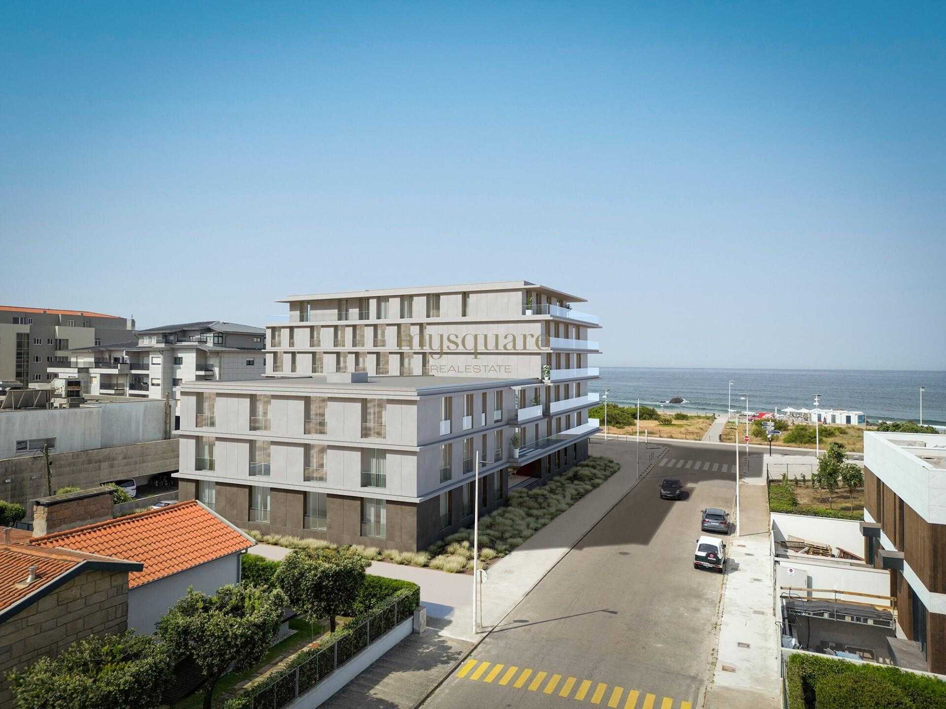 Condominium in Vila do Conde, Porto District 12611014
