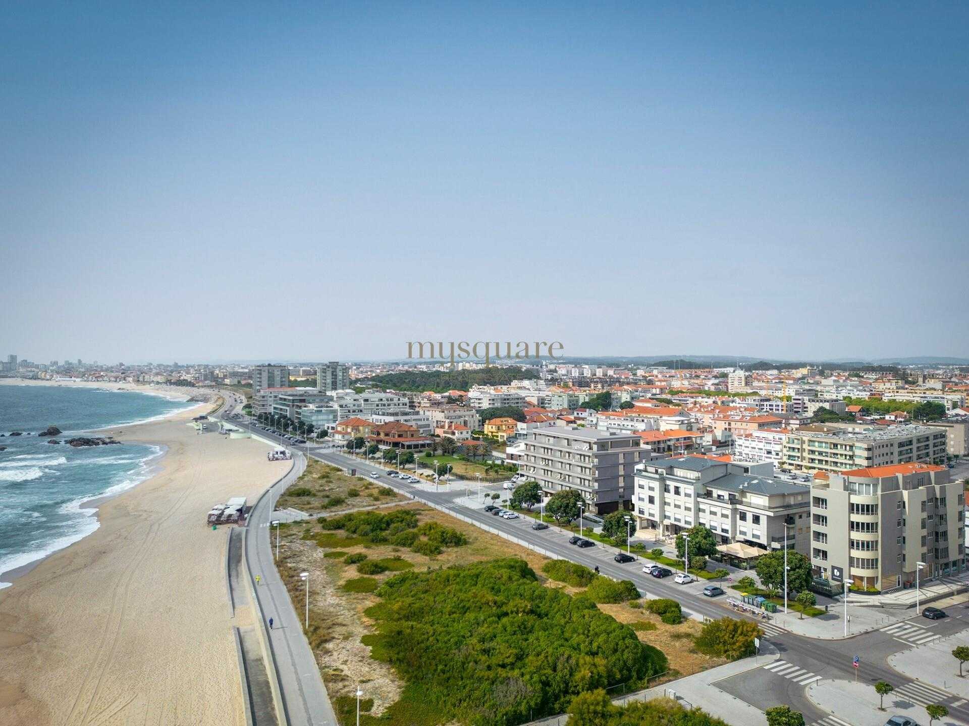 Condominium in Vila do Conde, Porto District 12611015