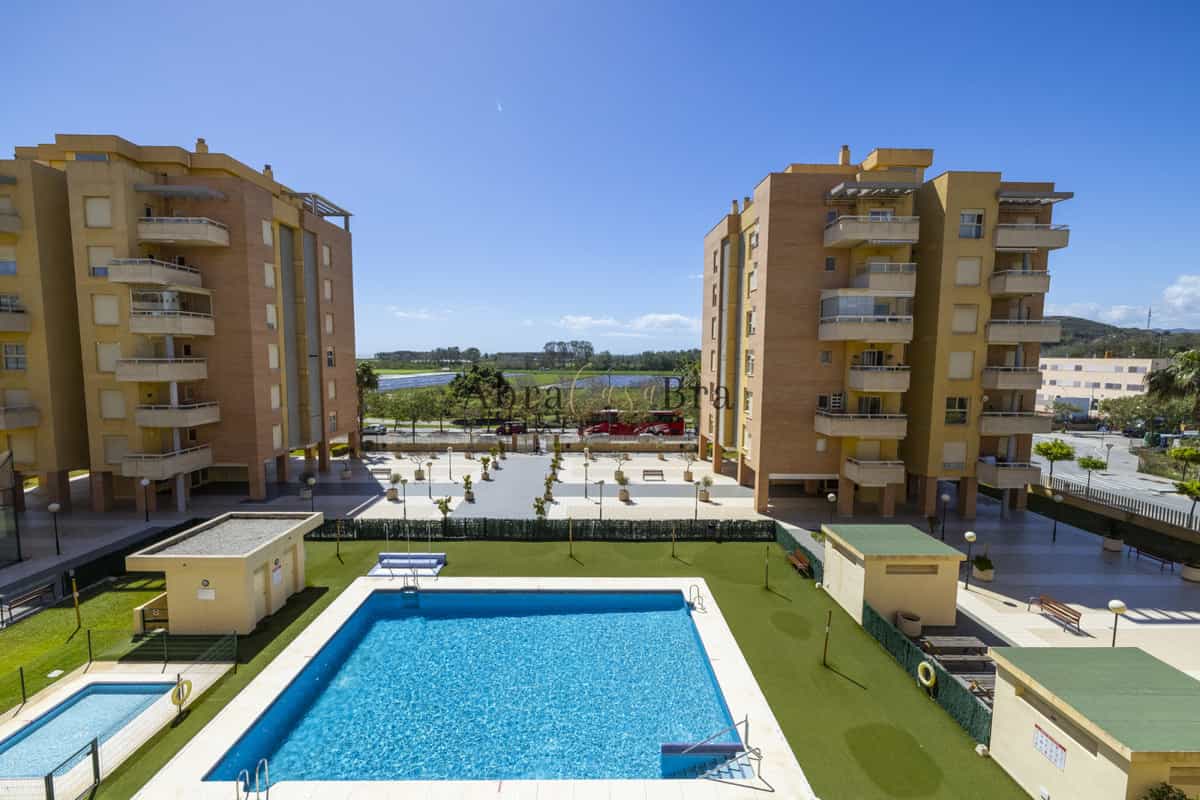 Condominium in Torre del Mar, Andalusia 12611242
