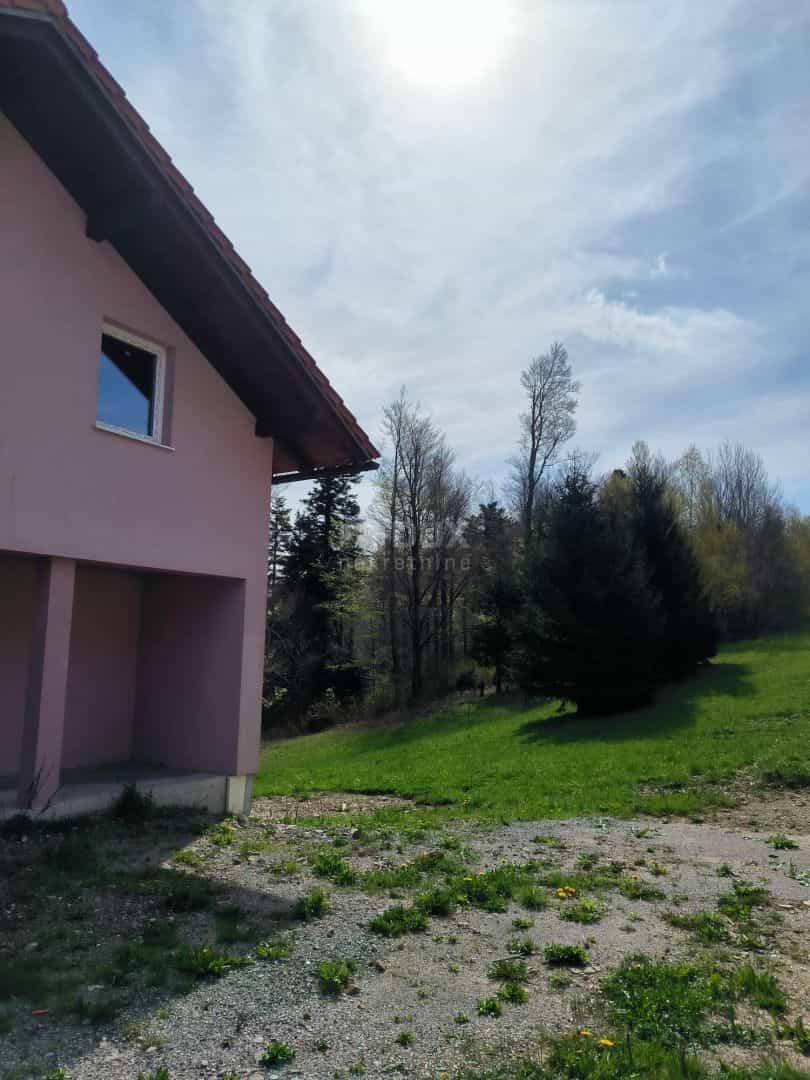 Будинок в Benkovac Fužinski, Primorsko-goranska županija 12612025
