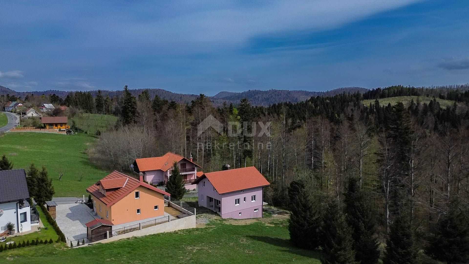 मकान में Benkovac Fužinski, Primorsko-goranska županija 12612025