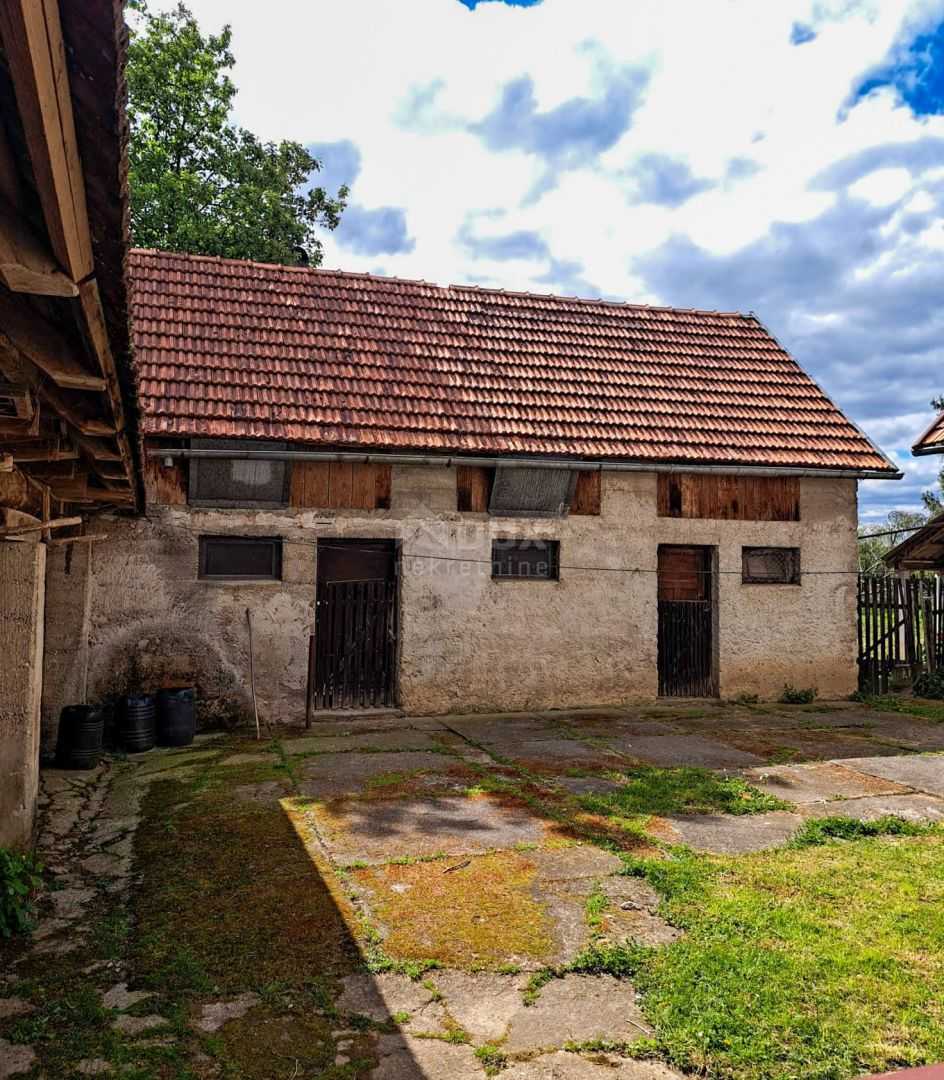 House in Plaski, Karlovacka Zupanija 12612039