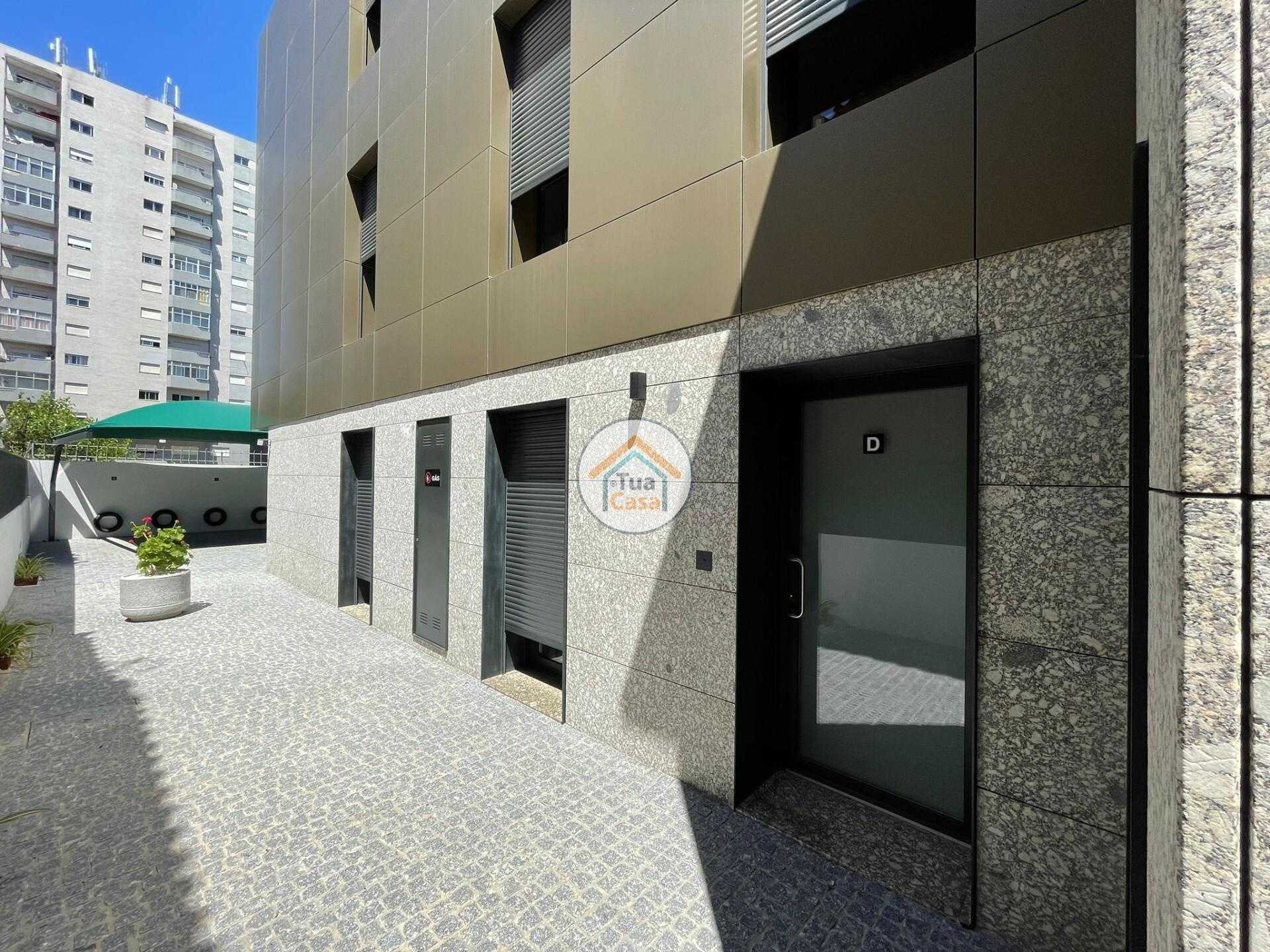 Condominium dans Guimaraes, Braga 12612733