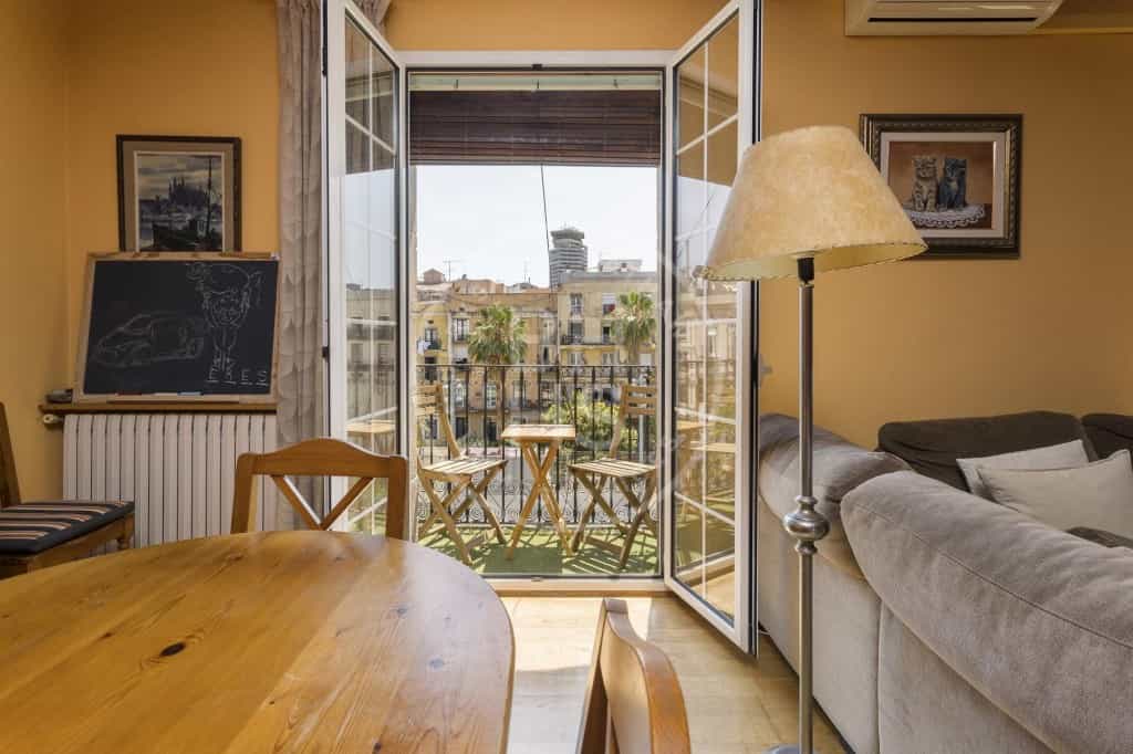 Eigentumswohnung im Barcelona, Katalonien 12613381