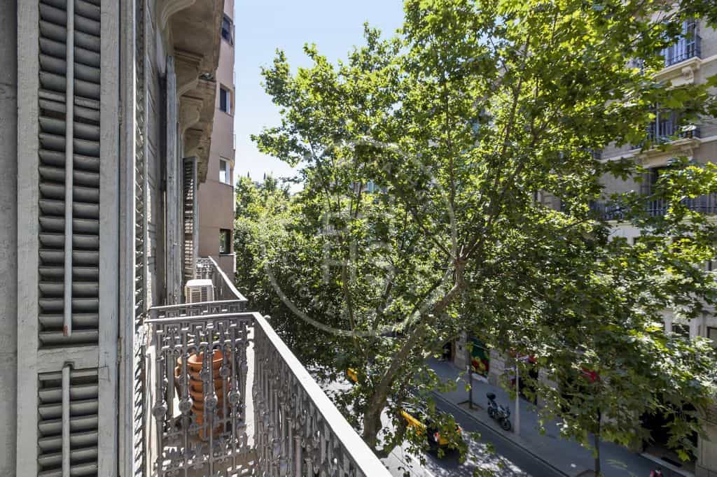 Condominio nel Barcellona, Catalogna 12613429