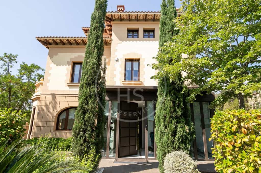 Huis in Barcelona, Catalonia 12613443