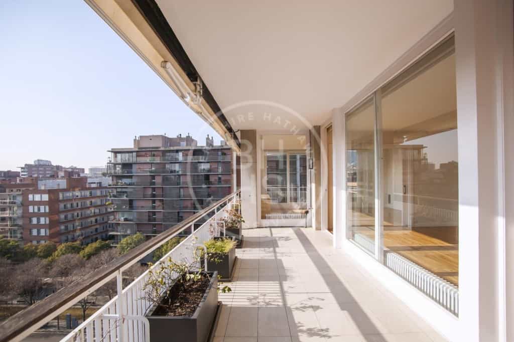 Condominium dans Barcelona, Cataluña 12613468