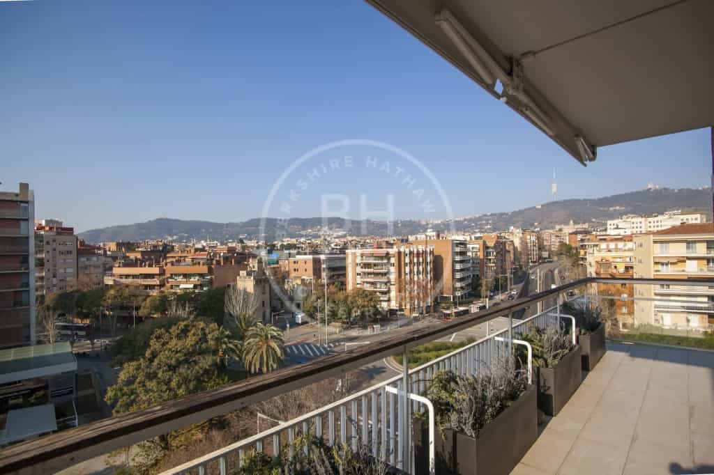 Condominium in Barcelona, Catalonia 12613468