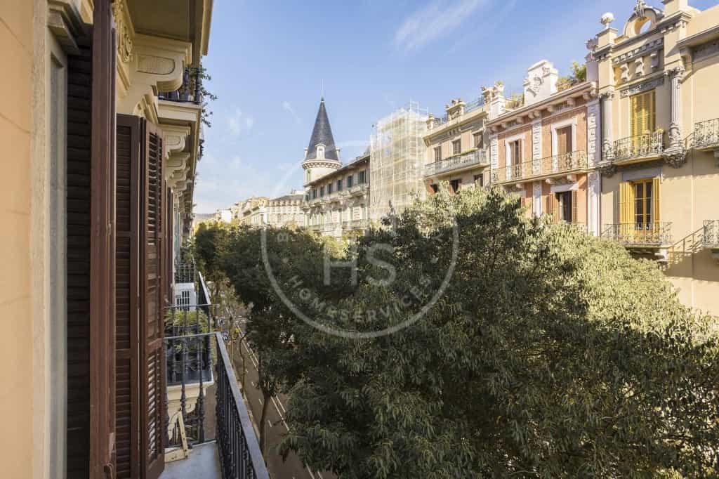 Condomínio no Barcelona, Cataluña 12613474