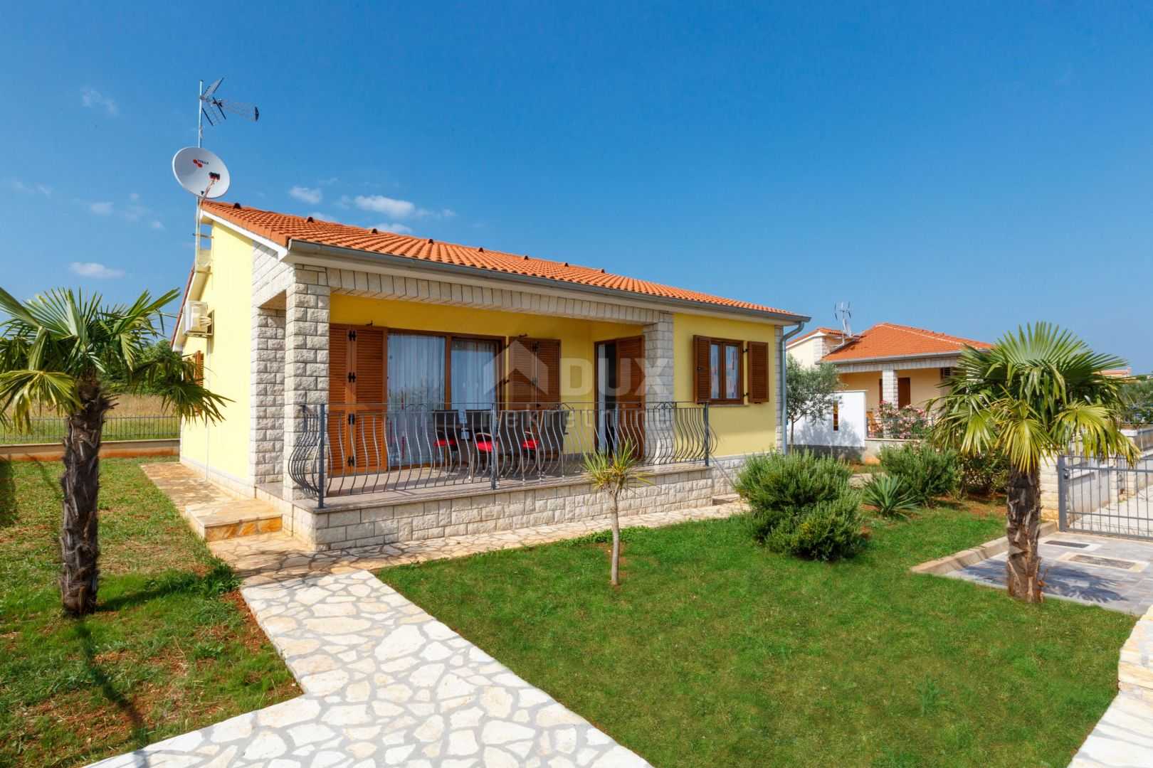 Haus im Kaštelir, Istria County 12613625