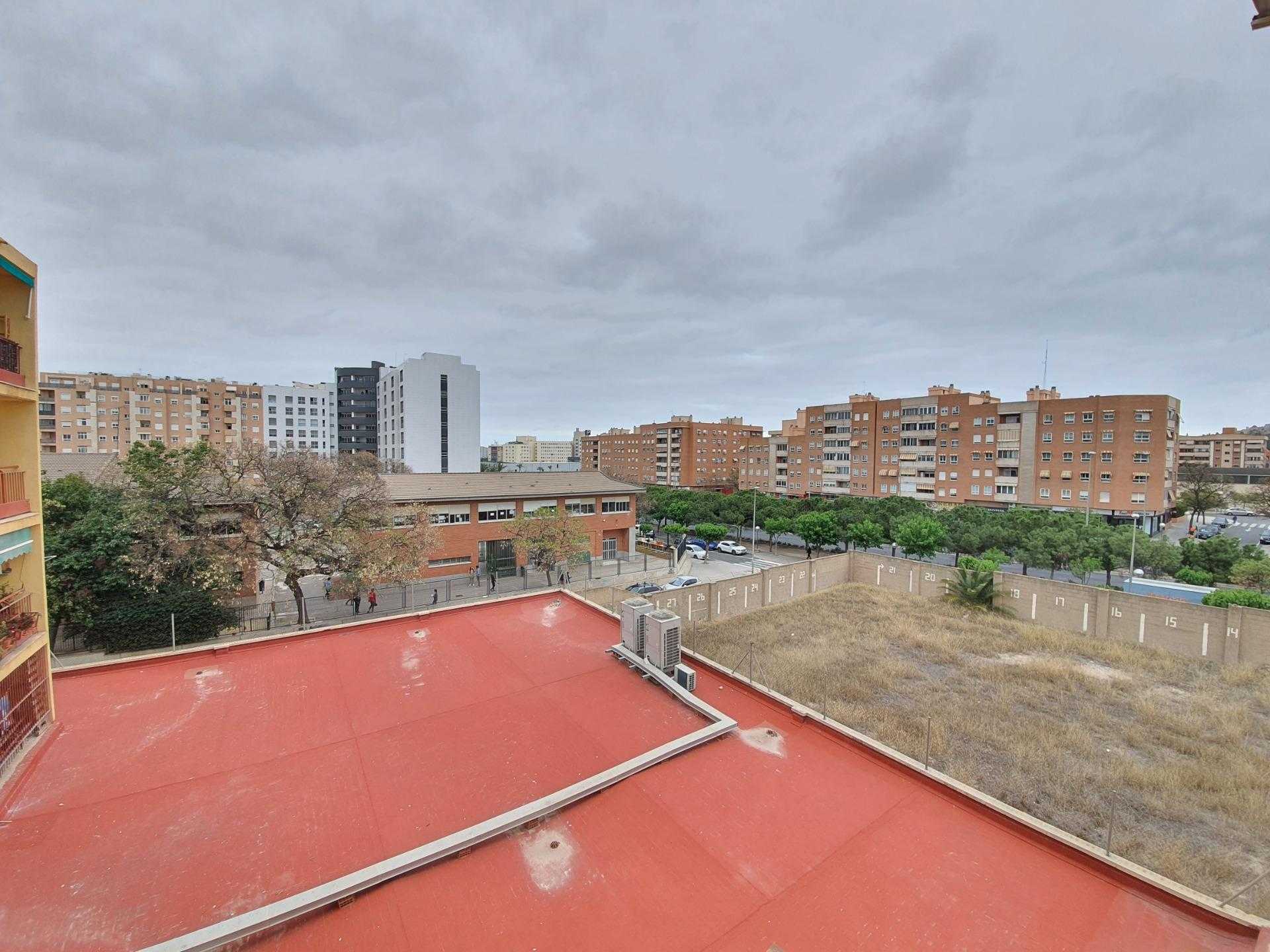 Condominium dans Ciudad Jardín, Valence 12613660