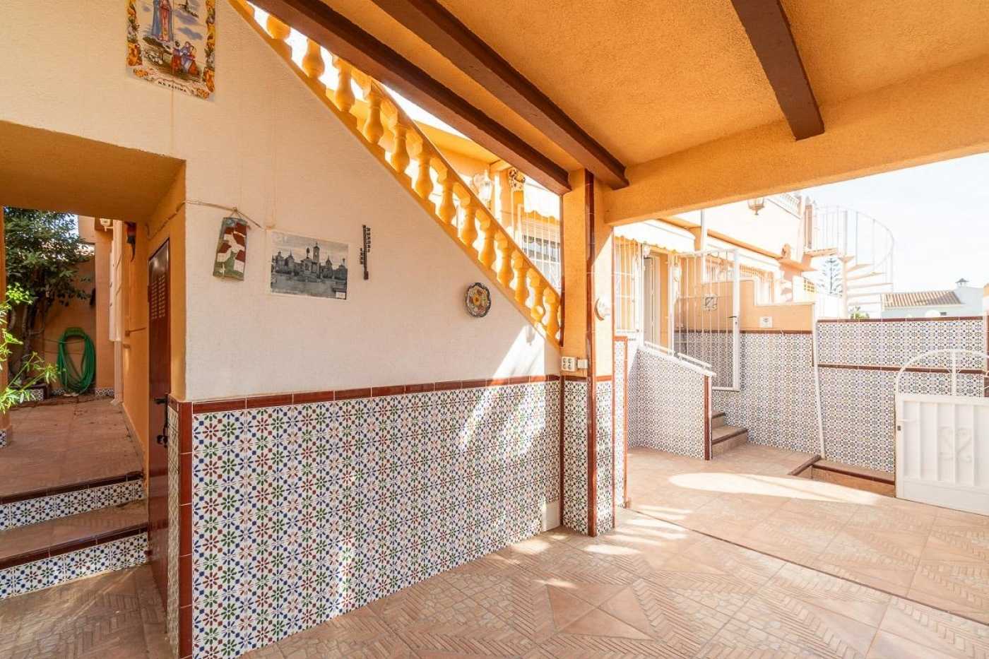 casa en Torrevieja, Comunidad Valenciana 12614090