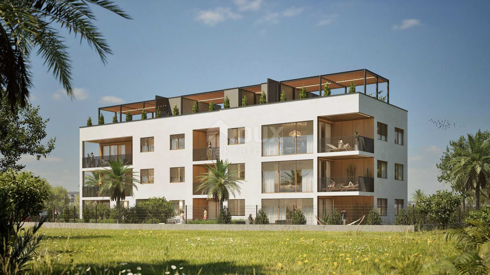 Condominium in Nin, Zadar County 12614242