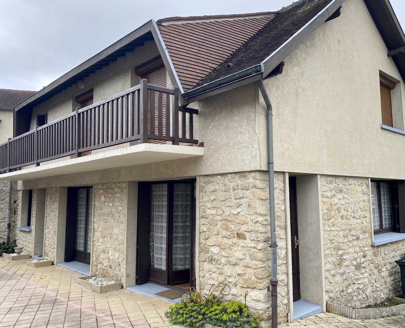 House in Vetheuil, Ile-de-France 12614687