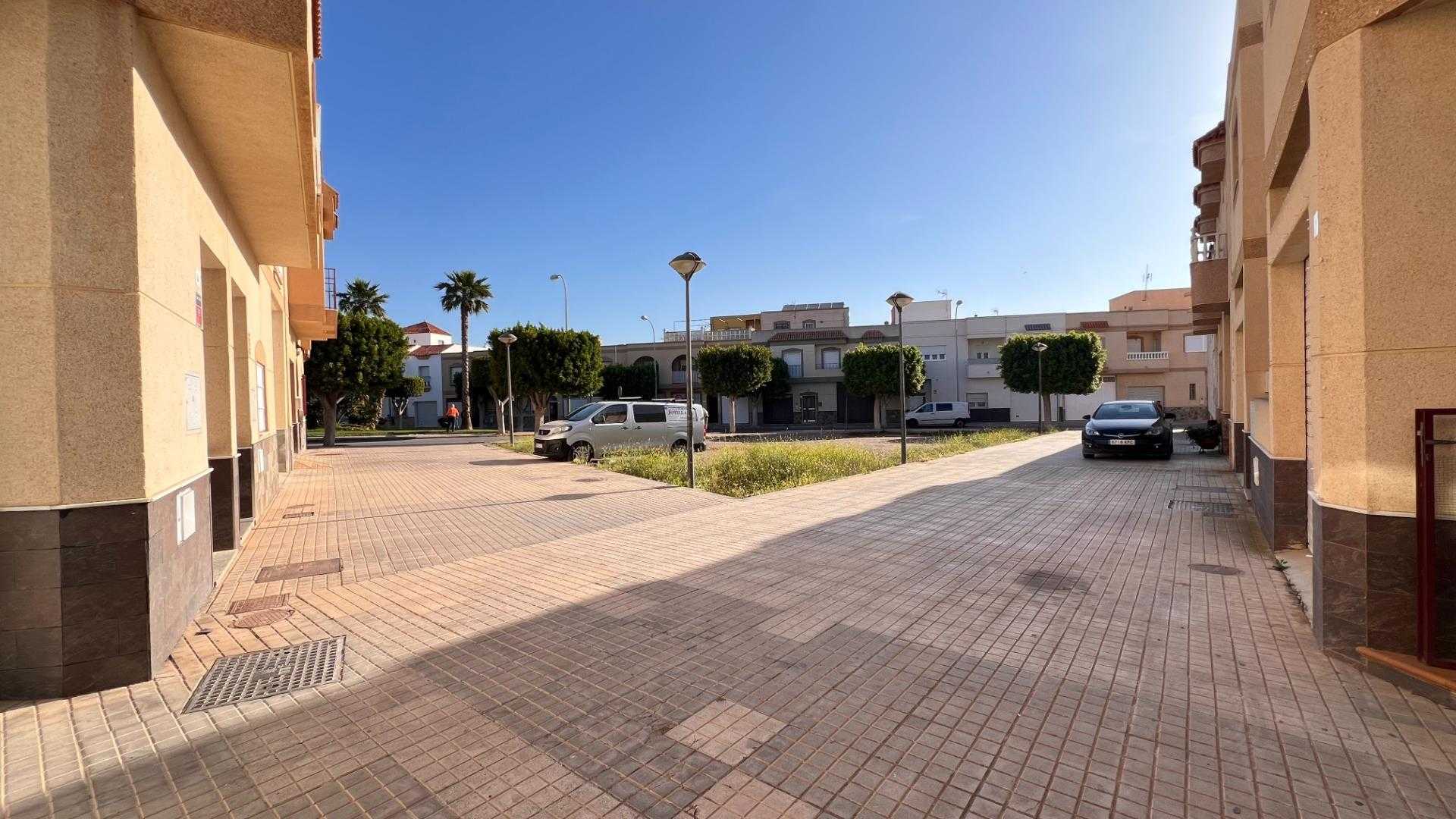 房子 在 Las Norias de Daza, Andalucía 12615025