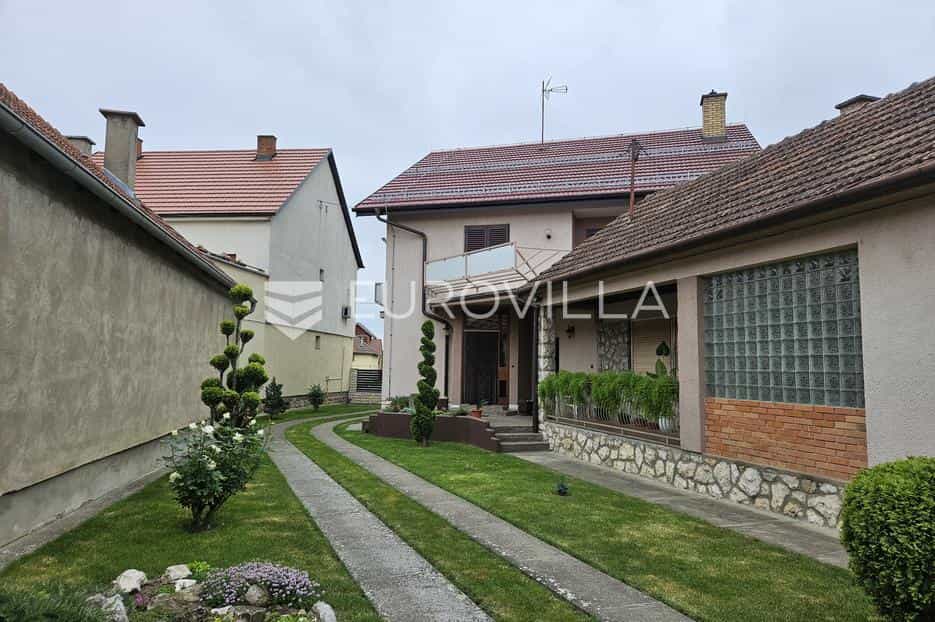 मकान में Vinkovci, वुकोवर्सको-श्रीजेम्स्का ज़ुपानिजा 12616644