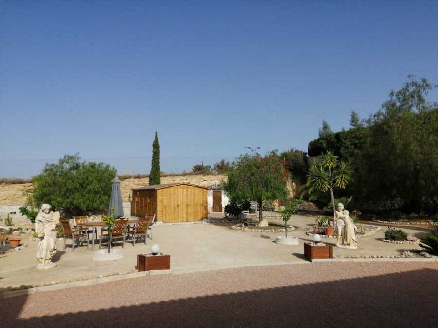 بيت في Albatera, Comunidad Valenciana 12617188