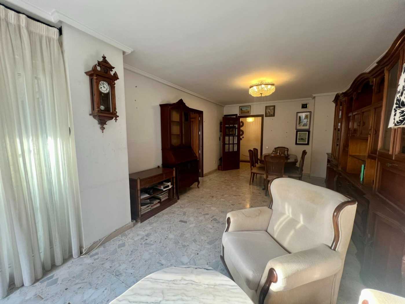 Квартира в Torrevieja, Comunidad Valenciana 12618065