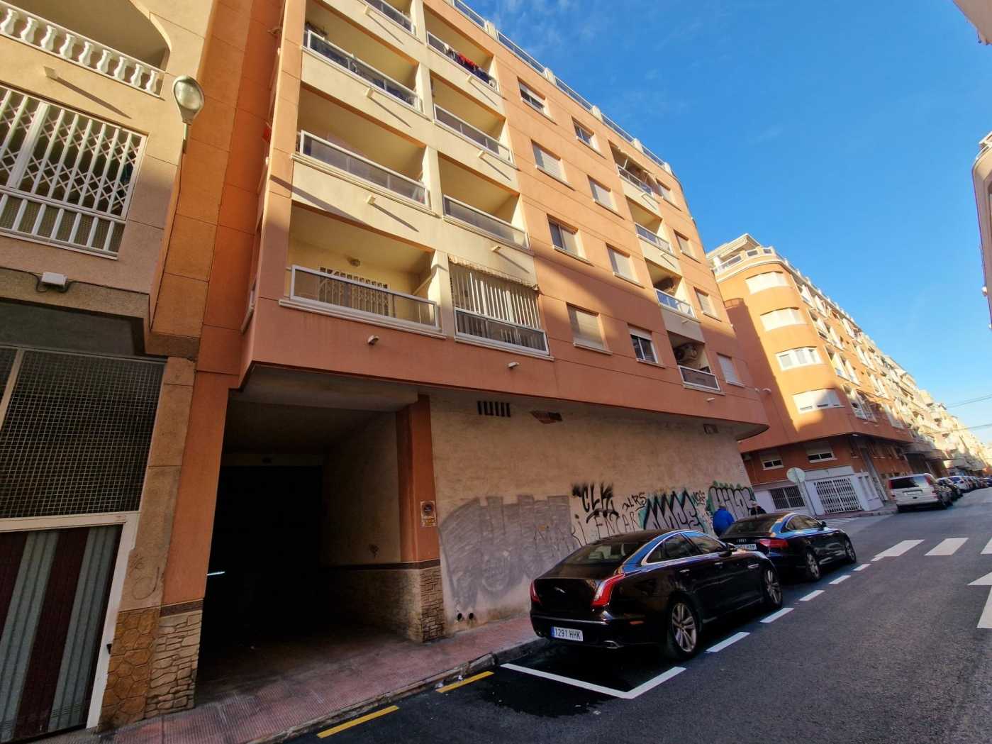 公寓 在 Torrevieja, Comunidad Valenciana 12618129