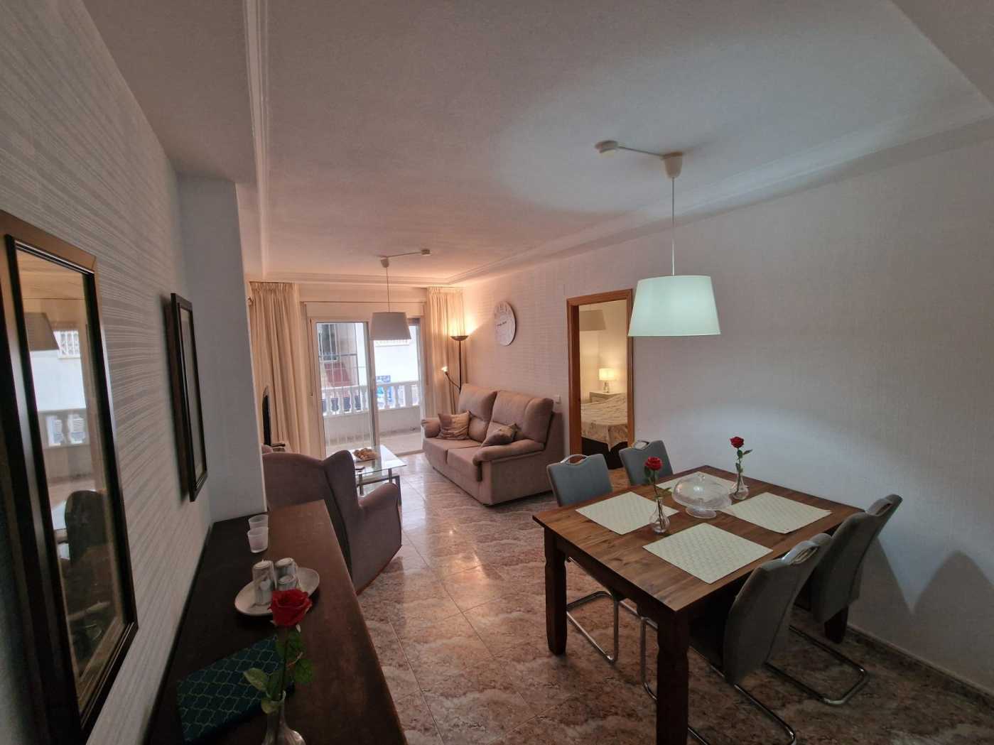 公寓 在 Torrevieja, 巴倫西亞 12618130