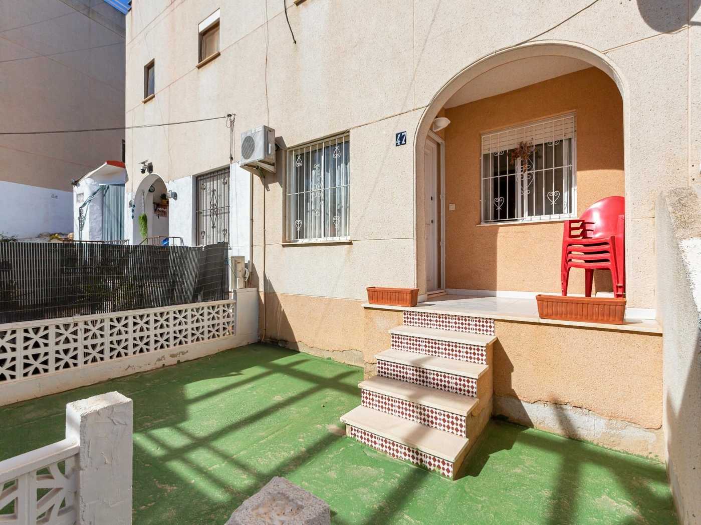 Eigentumswohnung im Torrevieja, Comunidad Valenciana 12618184