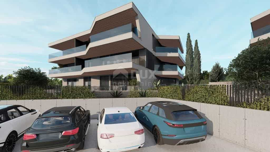 Condominium dans Ližnjan, Istria County 12618406