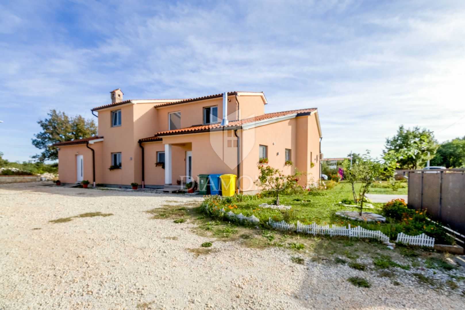 House in Svetvincenat, Istarska Zupanija 12618667