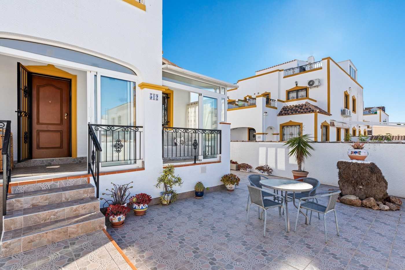 House in , Comunidad Valenciana 12619602