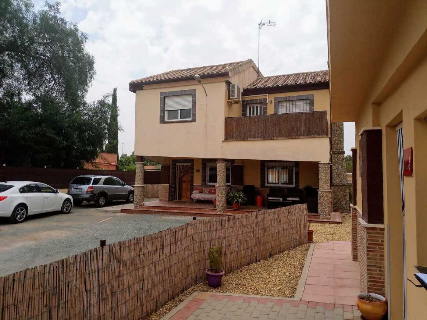жилой дом в Aledo, Región de Murcia 12619900