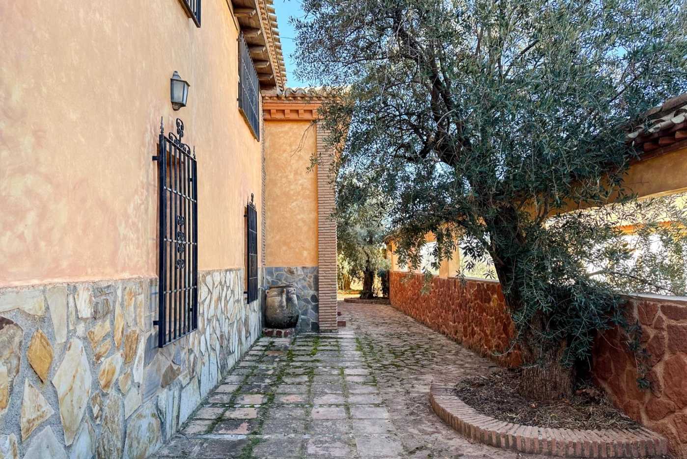 rumah dalam Fondón, Andalusia 12619910