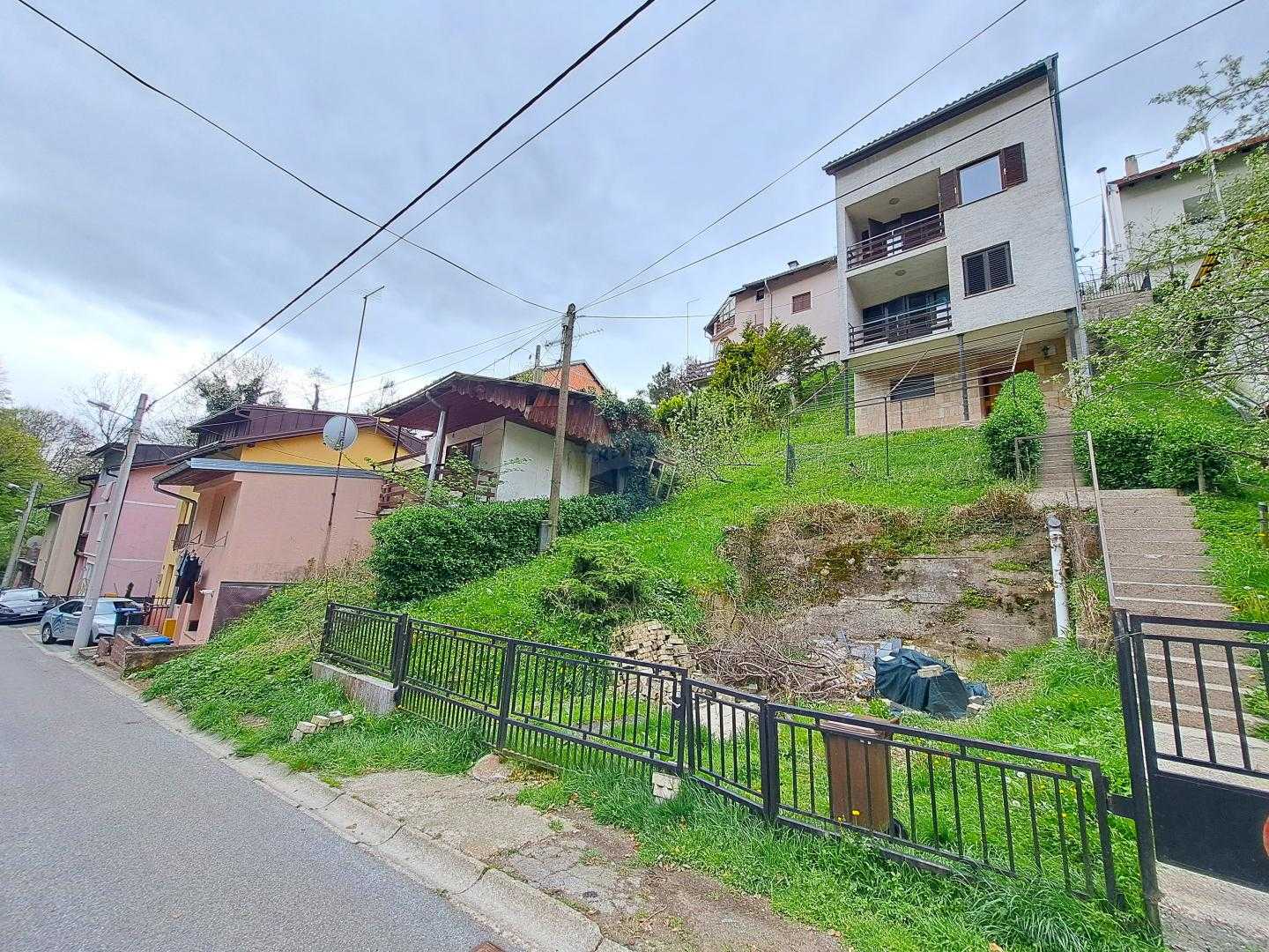 жилой дом в Биеник, Загреб, Град 12620266