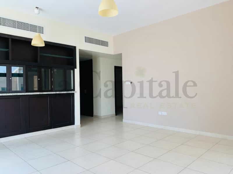 Condominium in Dubai, Dubayy 12620523