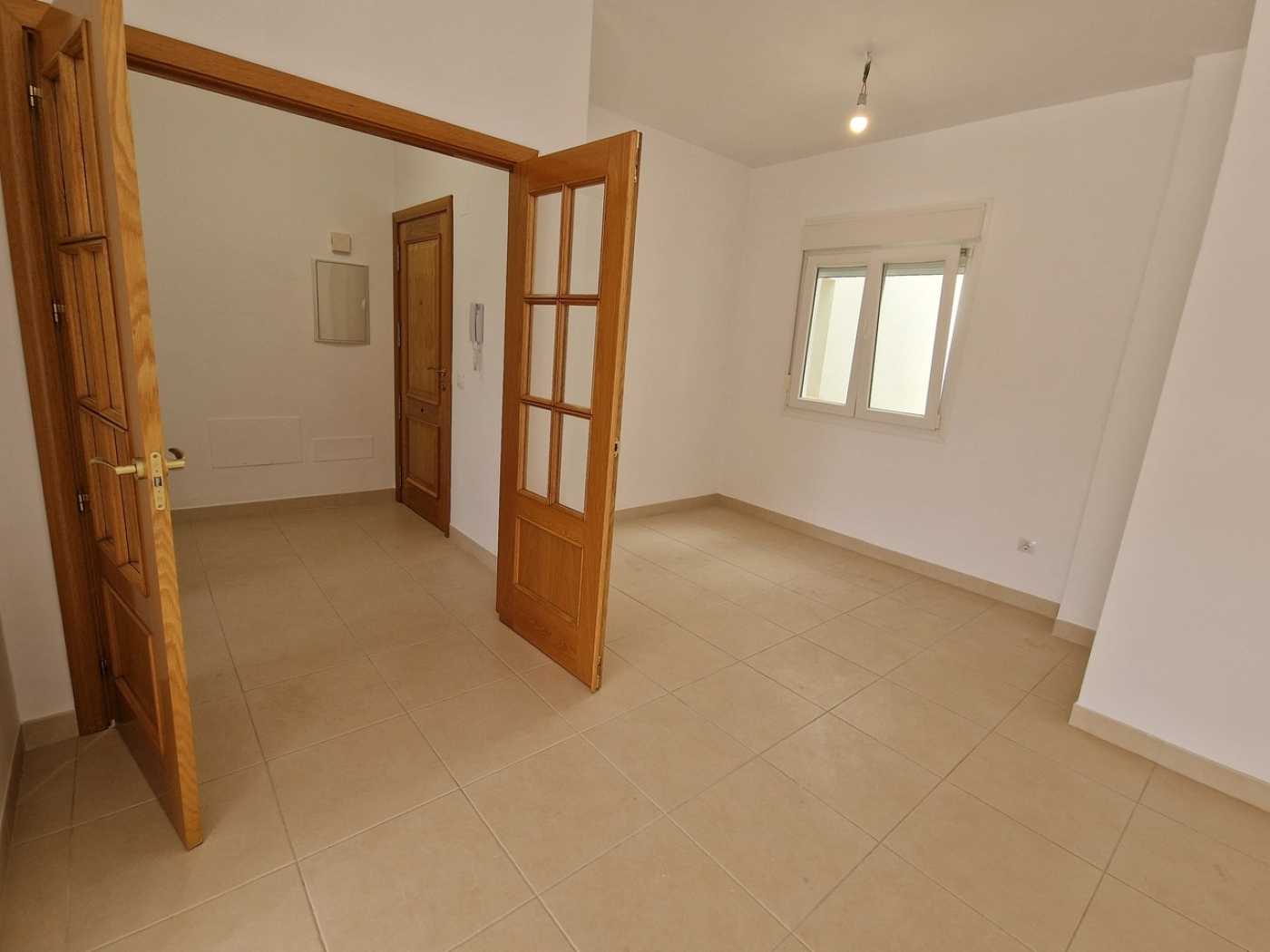 公寓 在 Alcaucin, Andalusia 12621410