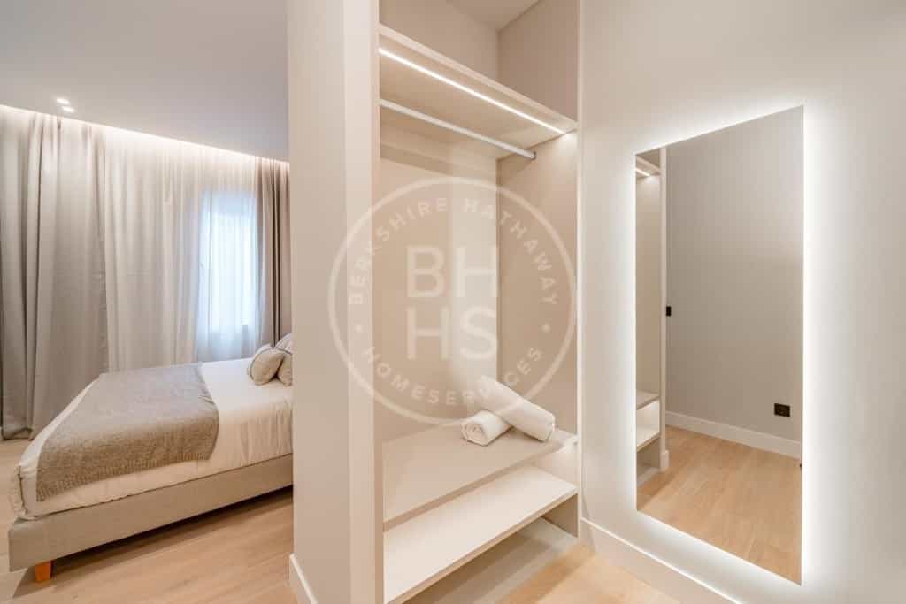 Condominium in Madrid, Community of Madrid 12622384