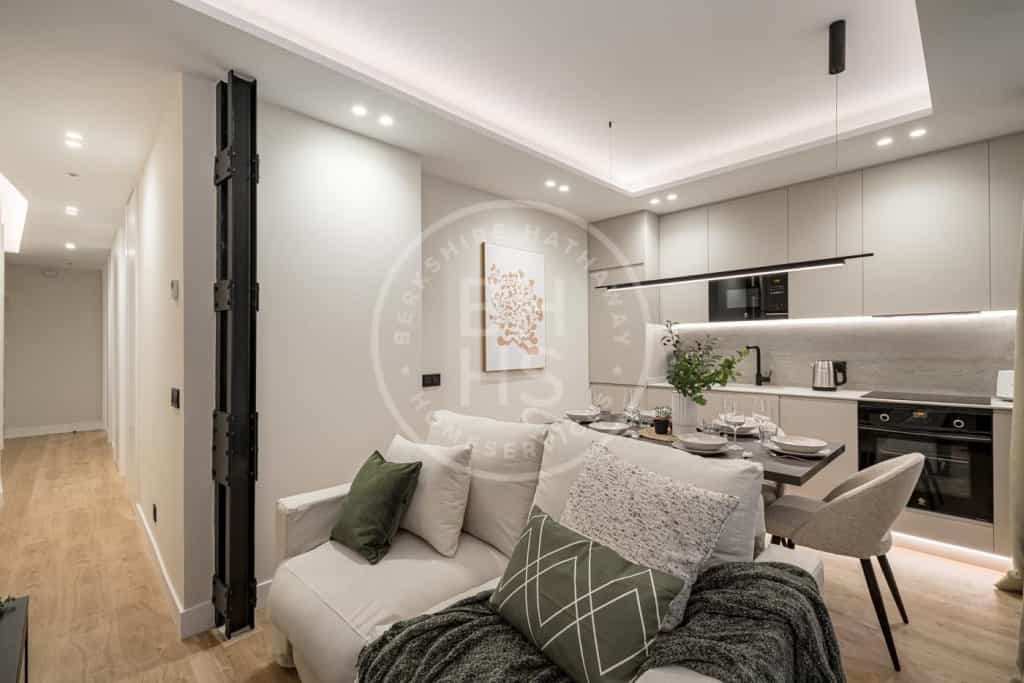Condominium in Madrid, Madrid 12622396
