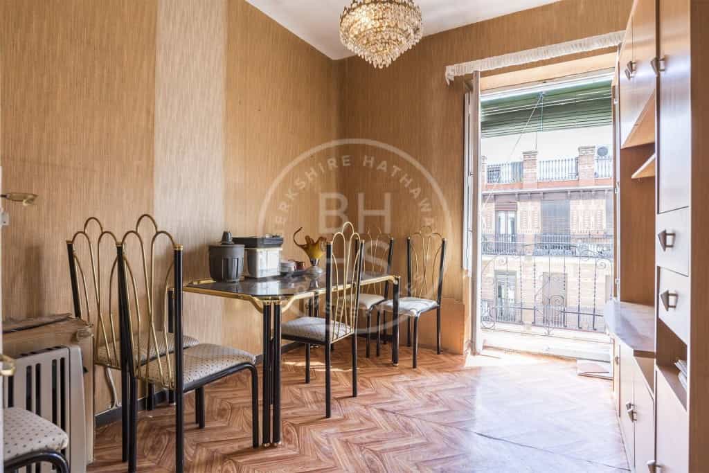 Квартира в Мадрид, Мадрид 12622503