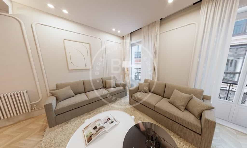 Condominium in Madrid, Madrid 12622557