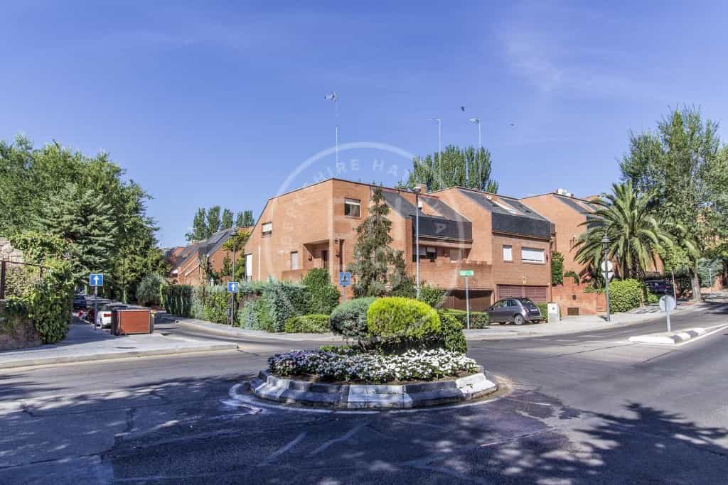 House in Alcobendas, Community of Madrid 12622585