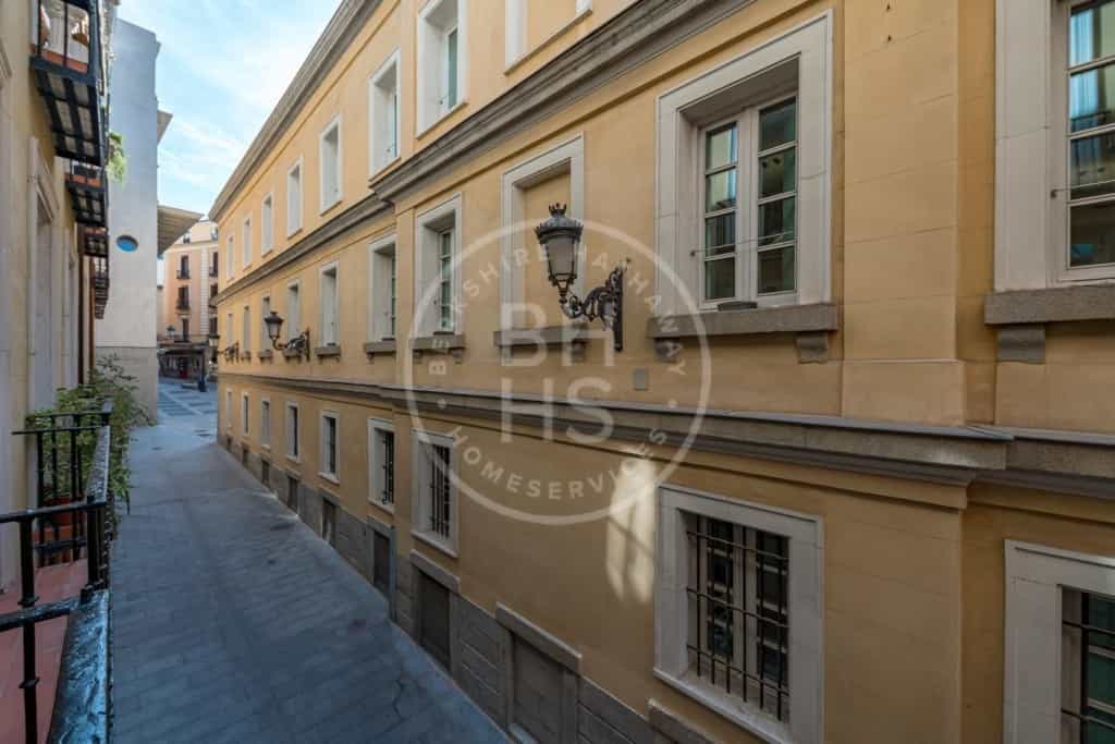 Condominium in Madrid, Community of Madrid 12622652