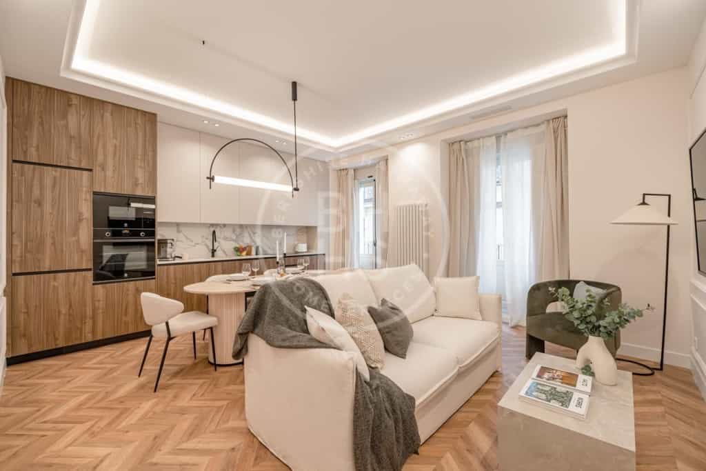 Condominium in Madrid, Community of Madrid 12622660