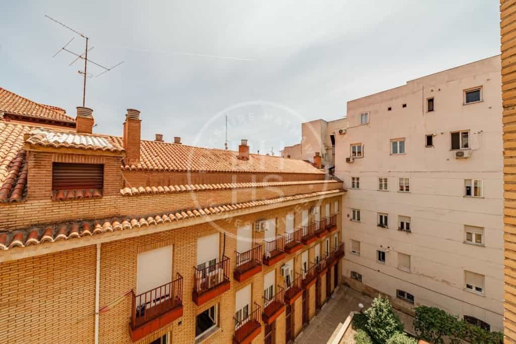 Condominium in Madrid, Community of Madrid 12622661