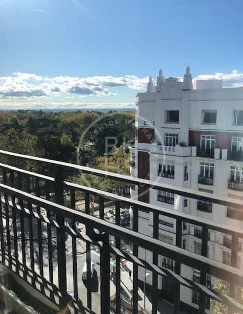 Condominium in Madrid, Madrid 12622684
