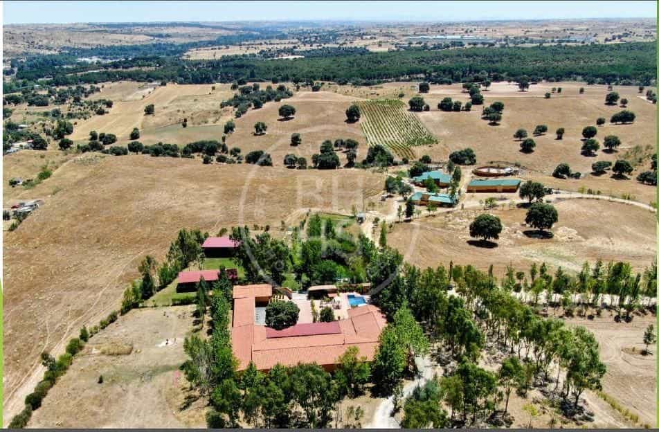 Land in Villaviciosa de Odon, Madrid 12622689