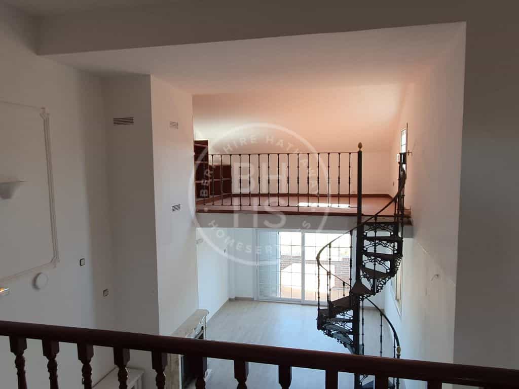 жилой дом в Las Rozas de Madrid, Community of Madrid 12622733