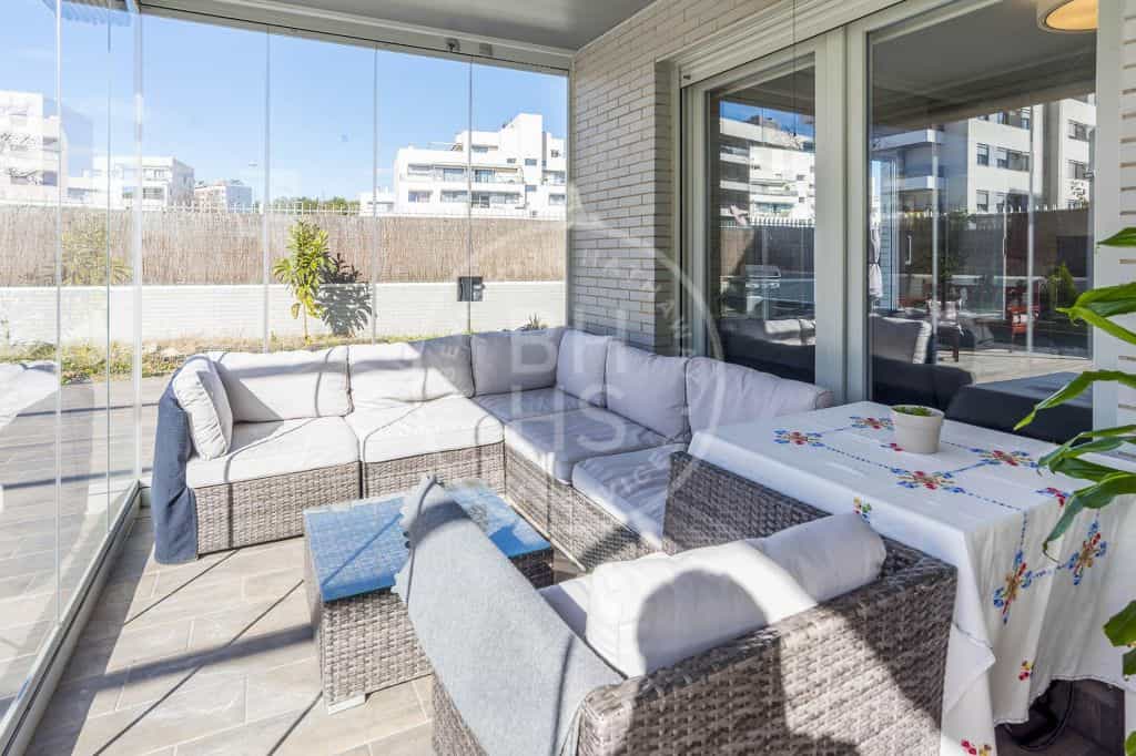 Condominium in Madrid, Madrid 12622753