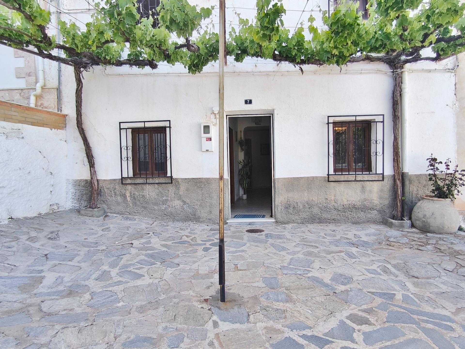 房子 在 Tahal, Andalucía 12622839