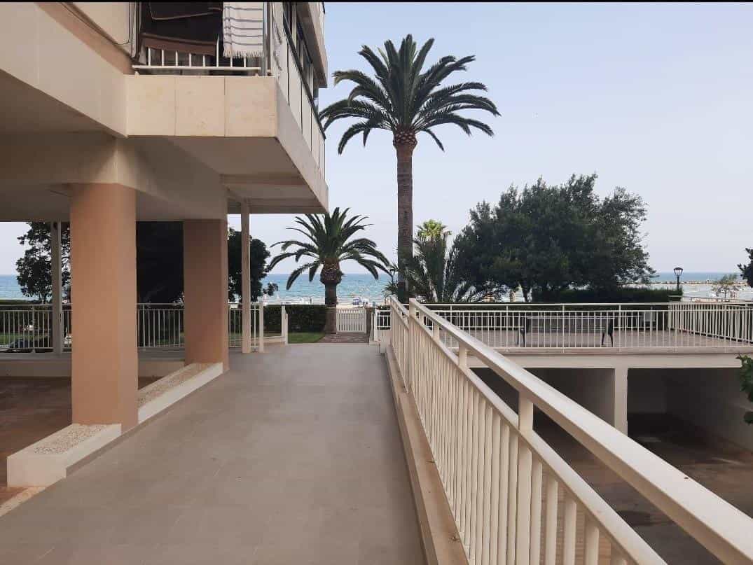 Condominium dans Benicàssim, Comunidad Valenciana 12622845