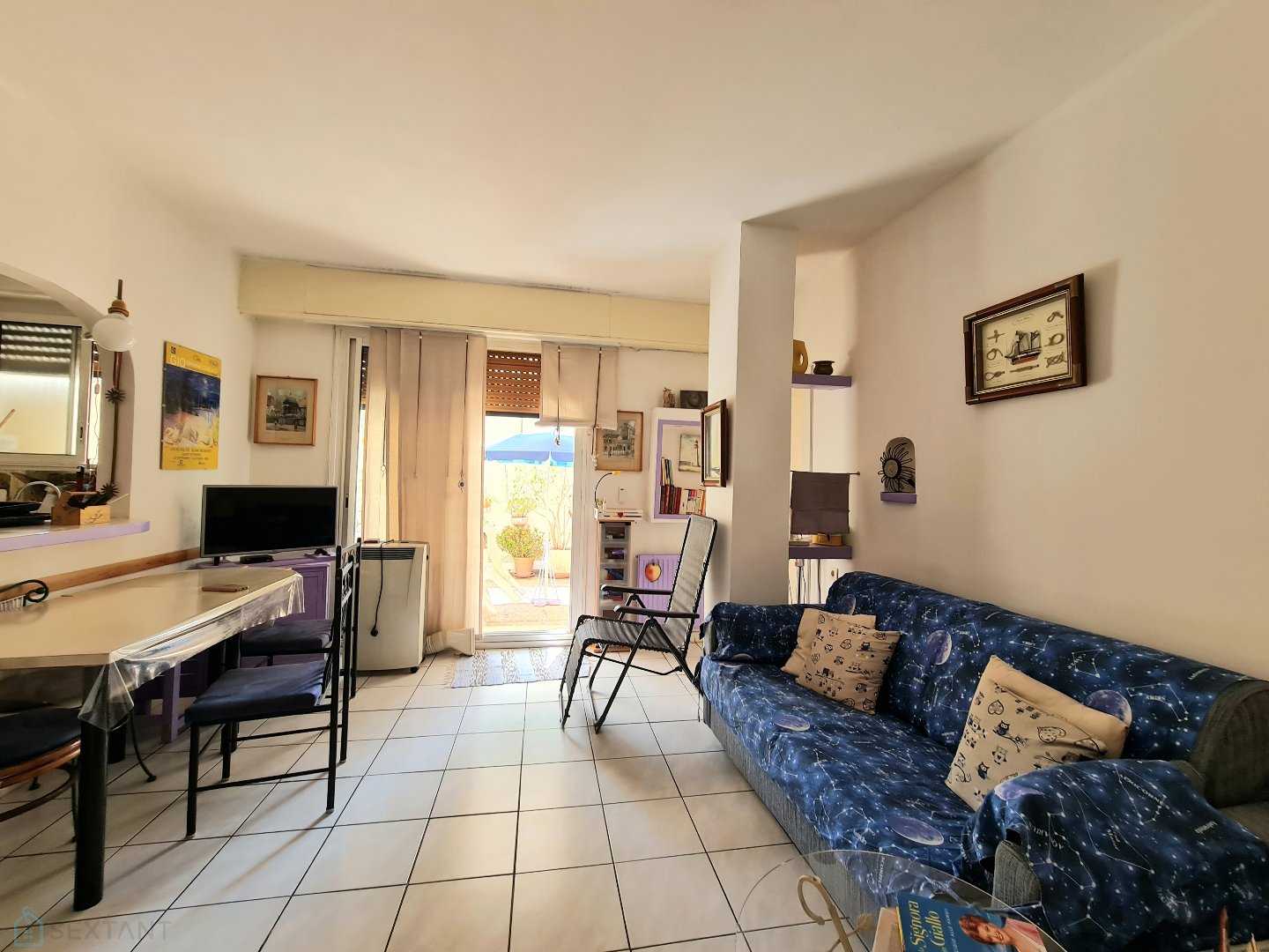 Condominium dans La Californie, Provence-Alpes-Côte d'Azur 12624010