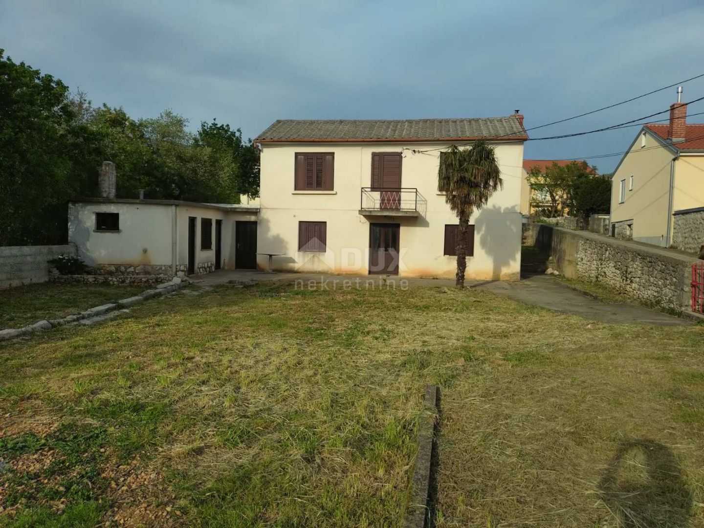 casa en Jadranovo, Primorsko-Goranska Županija 12624404